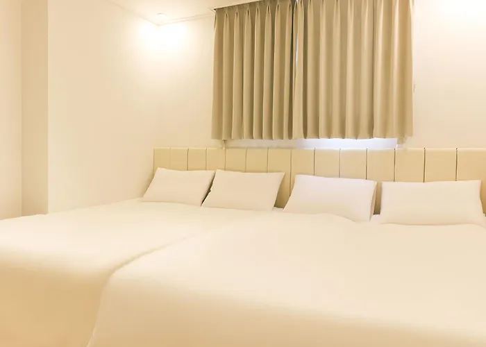 Aparthotel Marant Station 3*