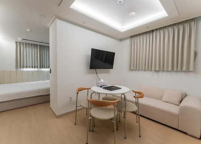 Aparthotel Marant Station Busan